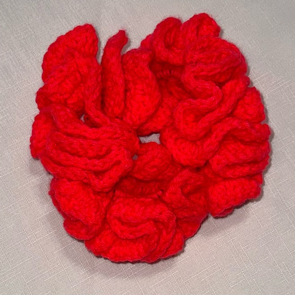 NEW Electric Pink Jumbo Ruffle Headband - Picture 2 of 3